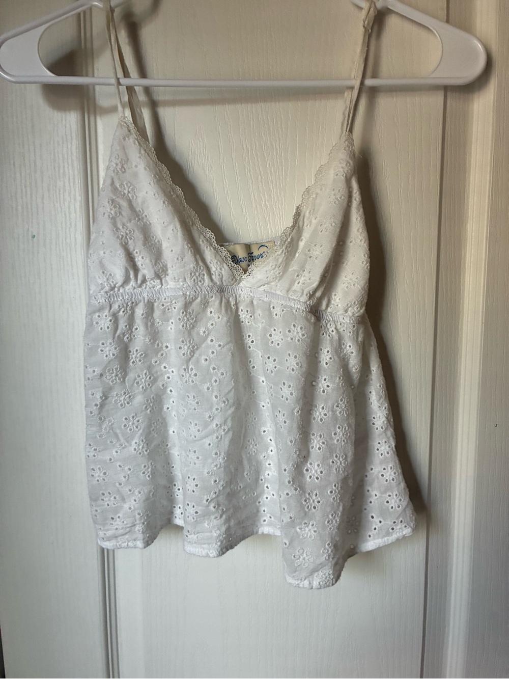 PacSun White Eyelet Lace Trim Spaghetti Strap Camisole